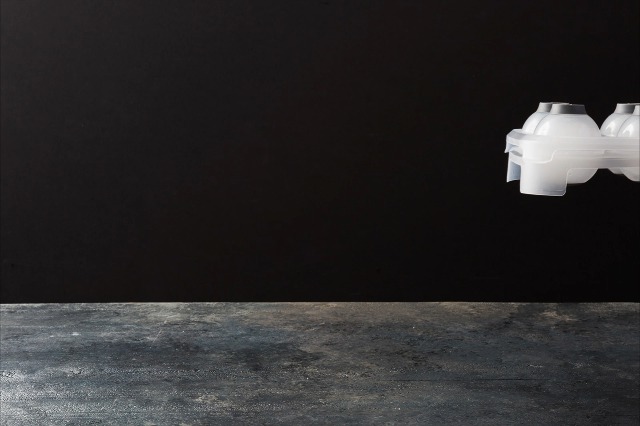 Molde redondo para cubos de hielo grandes de silicona miniatura 7