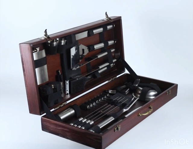 Kit de accesorios para parrilla con estuche de madera miniatura 7