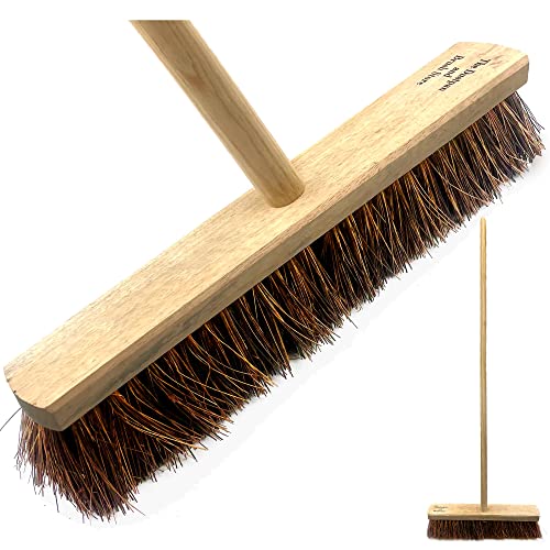 18” Outdoor Garden Broom with Bassine Bristles