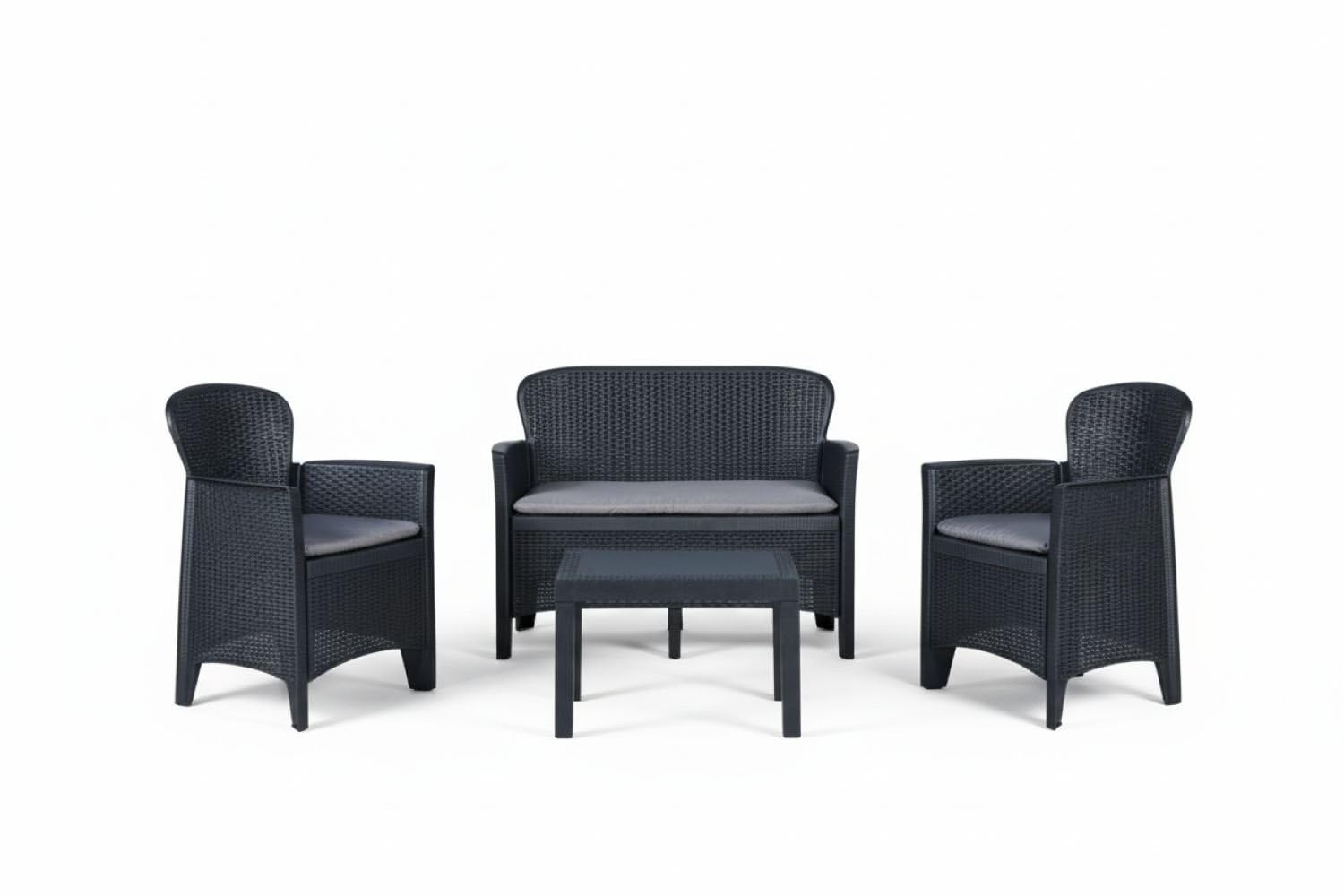 Dmora - Set salotto da esterno Ostuni, Set da giardino con 2 poltrone, 1 divano ed 1 tavolino, Salottino effetto rattan con cuscini, 100% Made in Italy, Antracite