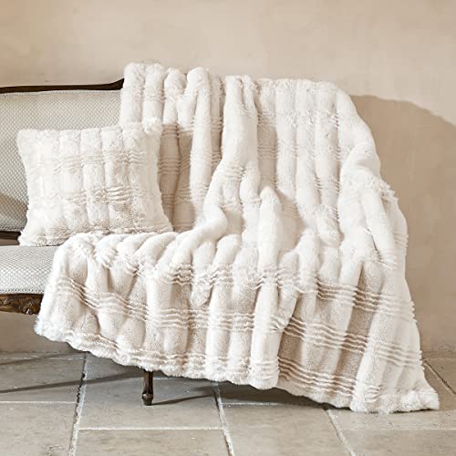 Amélie Home Luxury Faux Fur Throw Blanket, 630Gms Ultra Thick Fuzzy Plush With Reversible Soft Fleece Blanket, Decorative Cozy Throw For Couch Sofa Chair Bed, 50'' X 60'', Beige #TOP6