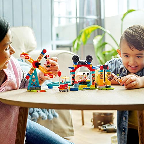 Image of LEGO Mickey & Friends 10778 Mickey & Minnie & Goofy's Fun Squares