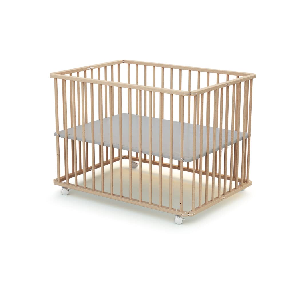 FORMULA BABY Parc bébé en bois brut | robuste & pratique | avec 4 roues orientables & freins | pliage facile | fond réglable sur 3 hauteurs | poids max 15kg | installation rapide sans outil