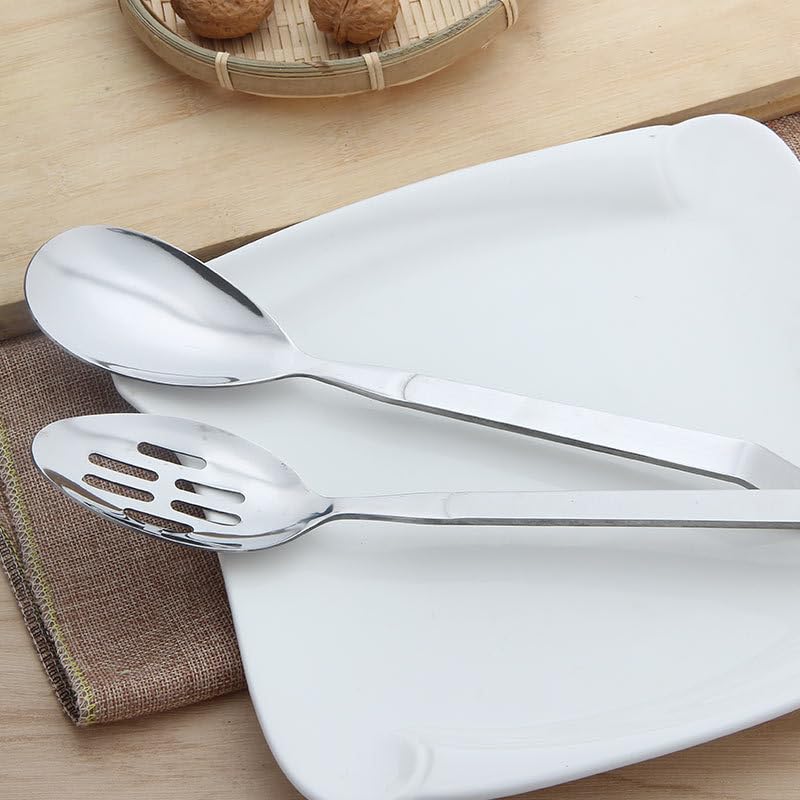 Juego de cubiertos de acero inoxidable con utensilios de servir, incluye cucharas, espátula y colador, ideal para uso doméstico y buffet