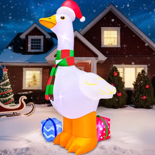 Charming Goose Brings Holiday Cheer