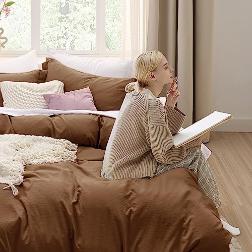 Image of Bedsure Brown Duvet Cover King Size - 3 Pieces Prewashed Cotton-Like Extra Soft Bedding Set, Includes 1 Duvet Cover 104x90 Inches with Zipper Closure & 2 Pillow Shams, Comforter Not Included