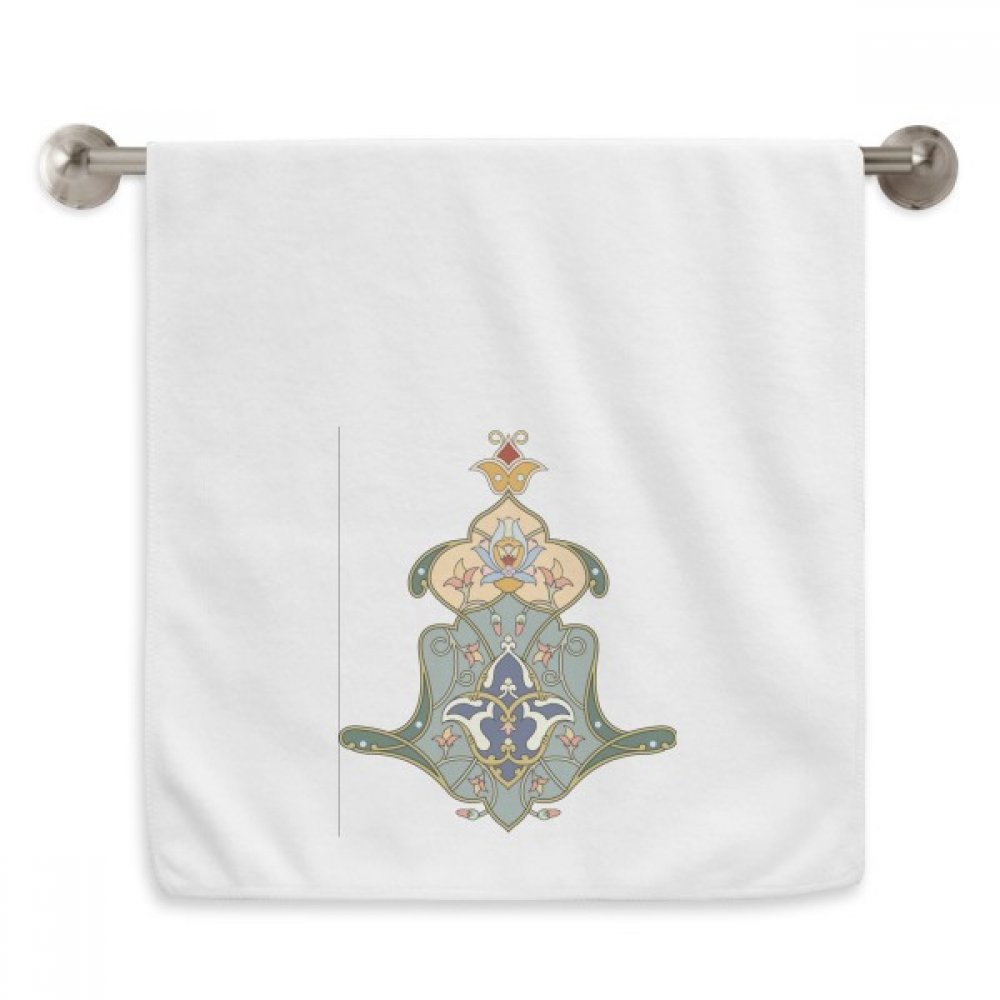 Serviettes débarbouillettes douces pour peaux sensibles motif baroque