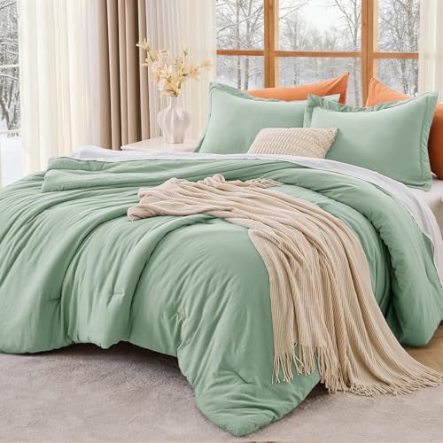 Image of MUXHOMO King Size Comforter Set, All Season Ultra Soft Down Alternative Bedding - 3 Piece Lightweight Bed Set Includes 1 Comforter (104 inchx90 inch) and 2 Pillow Shams (20 inchx36 inch), Sage Green