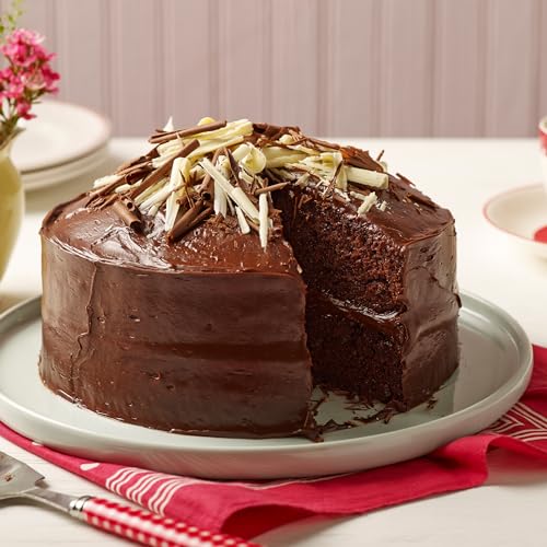Image of Betty Crocker Favorites Super Moist Chocolate Fudge Cake Mix, 13.25 oz (Pack of 2)