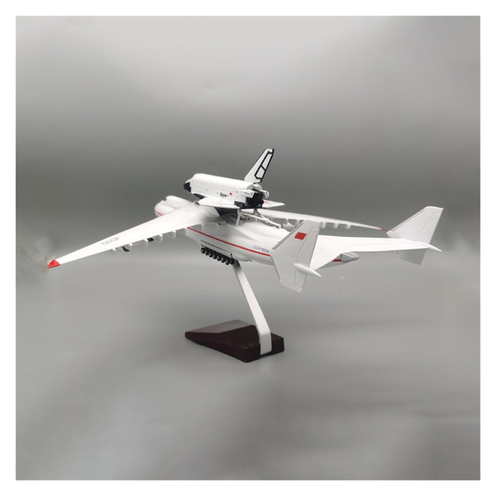 Amazon.co.jp: 飛行機模型飛行機おもちゃの飛行機模型 1/200