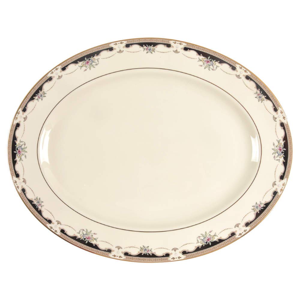 Plat ovale Lenox Hartwell House pour servir vos grands plats chauds sans risquer de déborder