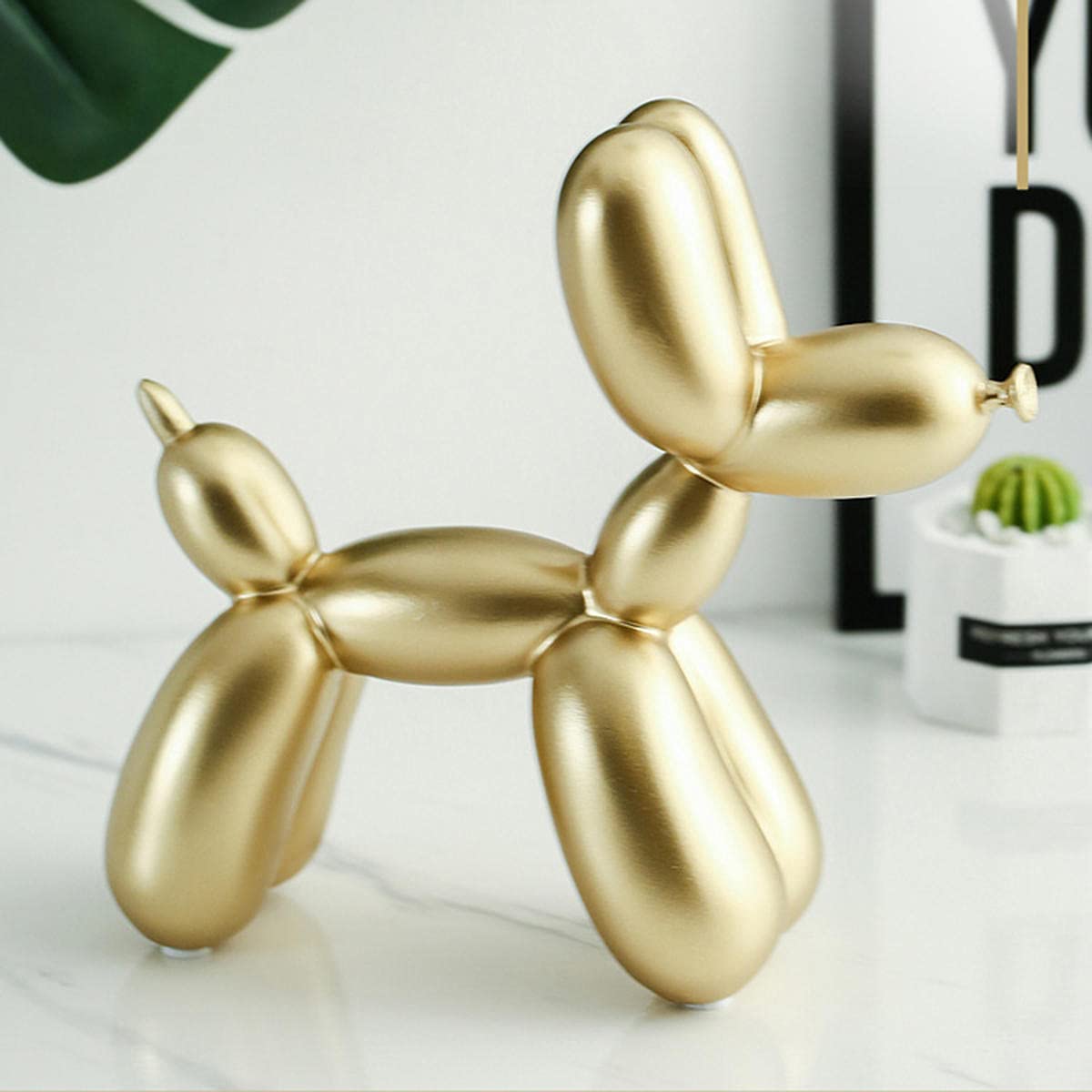 Statuetta ornamentale in resina con palloncino e animali