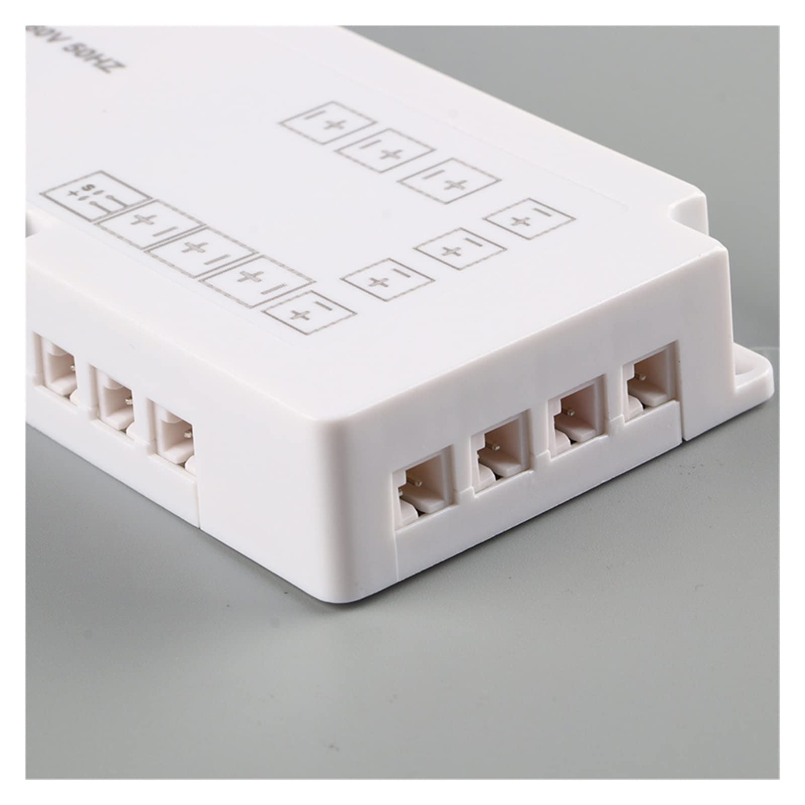 Fuente de alimentación de luz LED for armario, fuente de alimentación de corriente constante aislada for armario, fuente de alimentación de conducción de amplio voltaje AC85-260v(LED Driver 100w/12v)