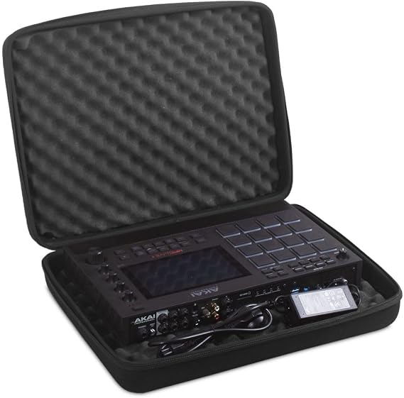 UDG Creator Controller Hardcase Medium MK2, Black (U8301BL)