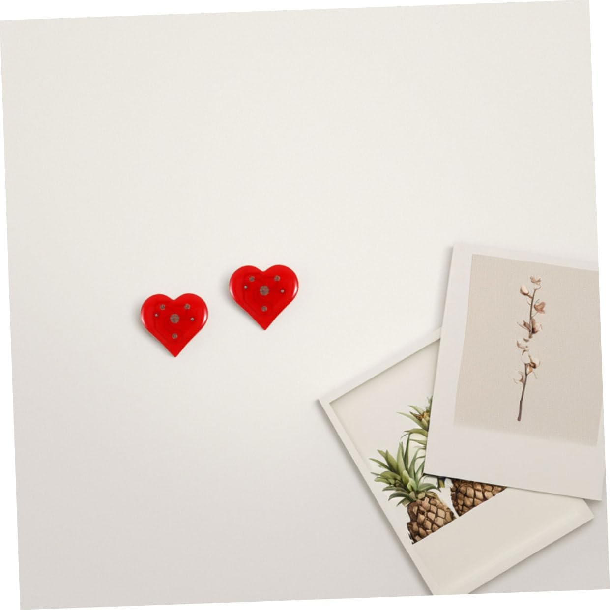 36stücke Teiliges Roter Herz-broschen Für Valentinstag Leuchtende Anstecknadeln Für Frauen Für Partys Und Festliche Anlässe Als Romantisches Und Dekoration