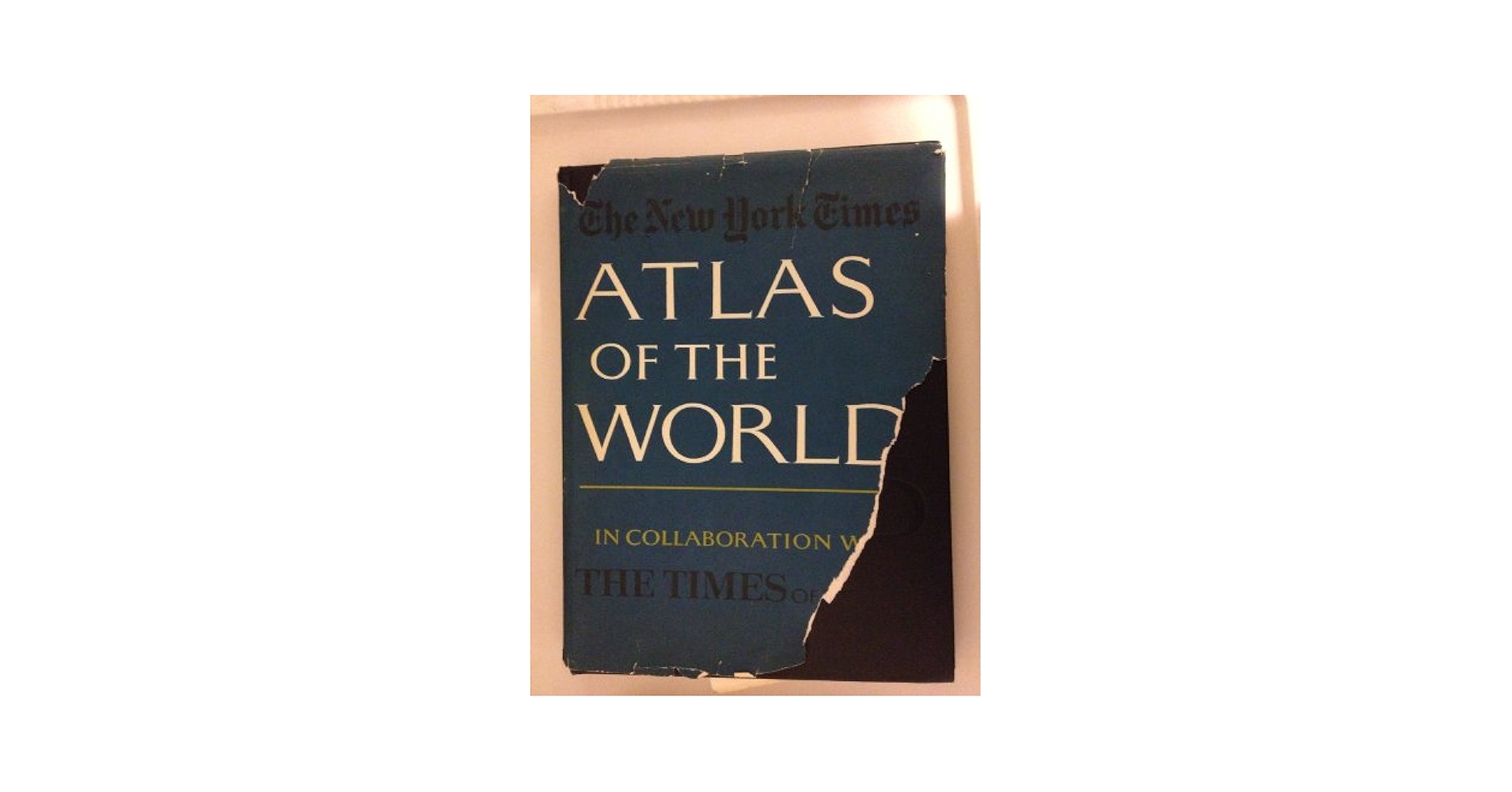 THE NEW YORK TIMES ATLAS OF THE WORLD: Books - Amazon.ca