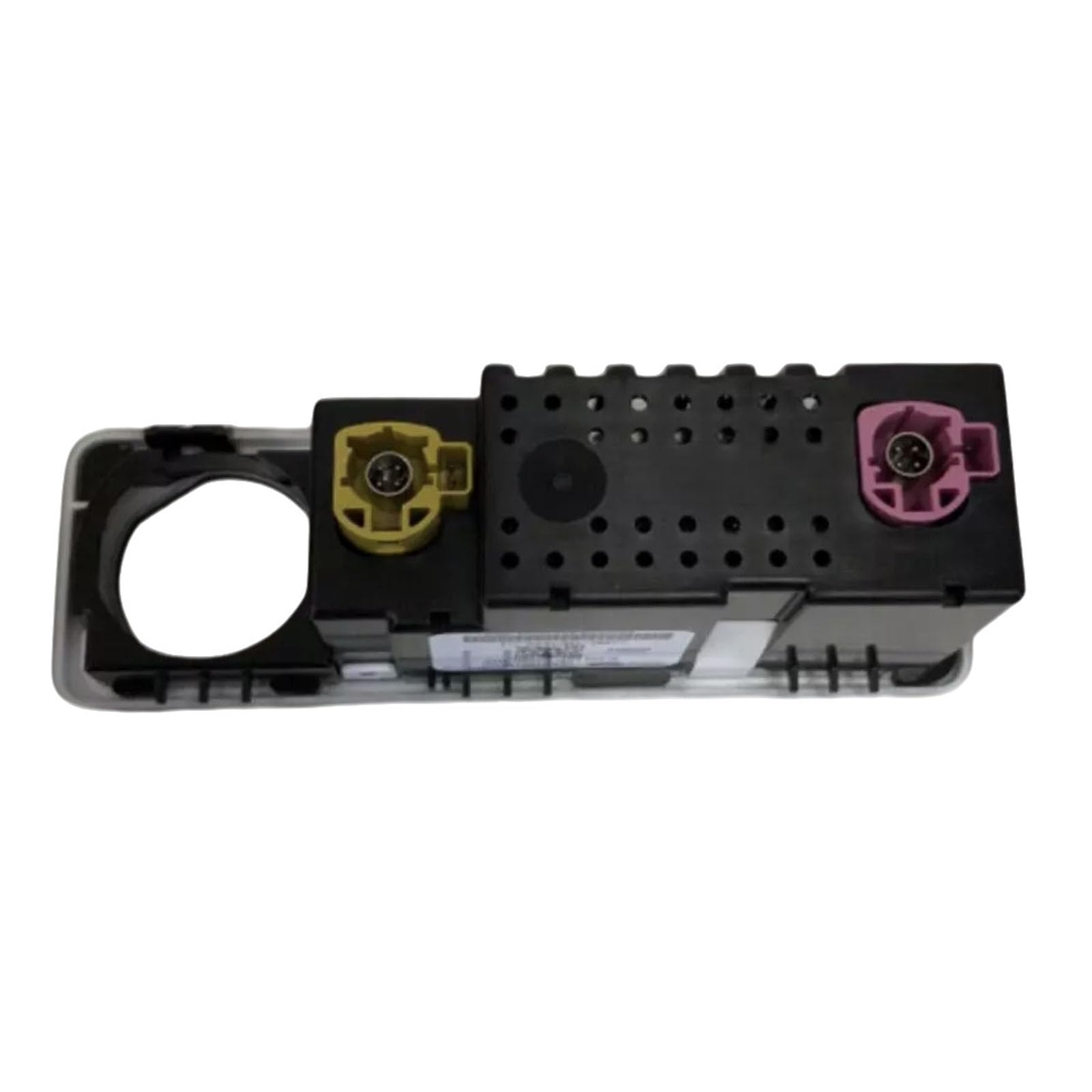 Soluzione di connettività USB per pendolarismo quotidiano che offre una ricarica efficiente del dispositivo e riproduzione del suono durante i viaggi su strada Modulo interfacce USB di