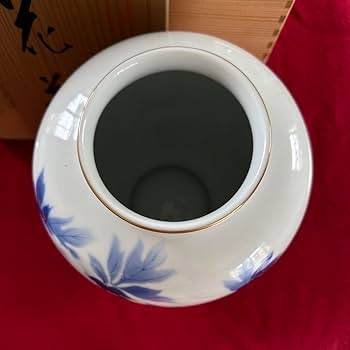 深川製磁　花器　入手困難 梅牡丹 12号花生 | 有田焼 深川製磁｜公式オンラインストア