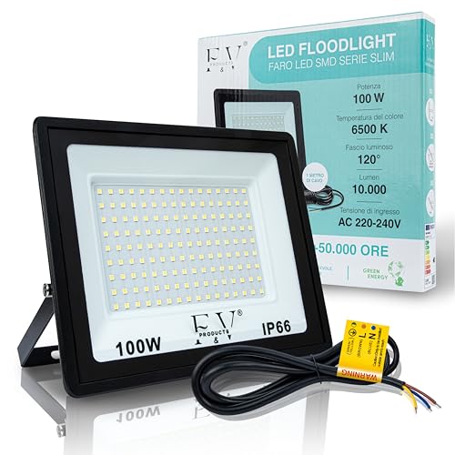 [ULTRA LIMINOSO E RISPARMIO ENERGETICO] I faretti da esterno F&V PRODUCTS adottano chip di alta qualità con alto indice di luminosità e basso consumo, con il suo fattore di potenza di >0.92 garantiscono una classe energetica E (ex A++) ed un risparmio di energia pari al 95% la resa cromatica dei fari di 10.000 LM e suoi 108 led assicurano una luce bianco freddo 6500K potente e duratura oltre 50.000 ore.