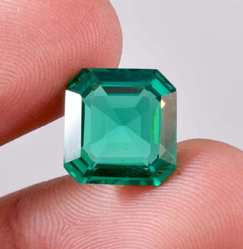Émeraude naturelle 8x8mm authentique pour remplacer une gemme perdue