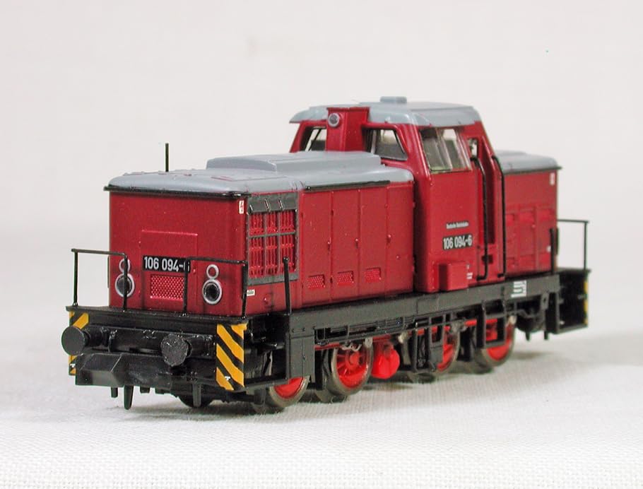 Amazon.co.jp: ARNOLD #HN2267 DDR BR106 Diesel Locomotive Black Red