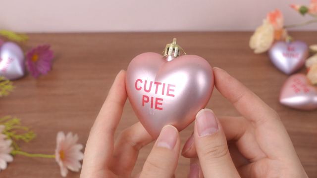 Amazon.com: 24 Pcs Valentine's Day Plastic Conversation Hearts
