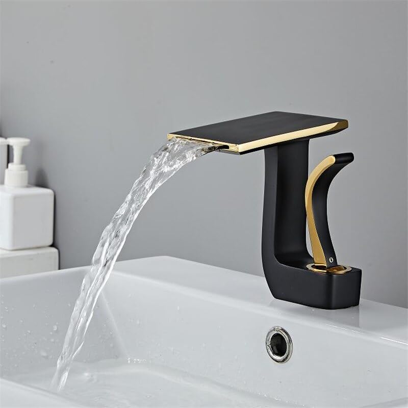 Robinet de lavabo noir et or pour une salle de bain moderne