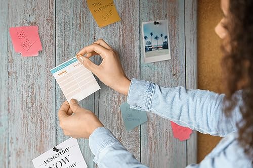 Tableau en liège pour organisation et planification de notes de maison
