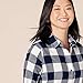 Amazon Essentials Women's Regular-Fit Long-Sleeve Lightweight Plaid Flannel Shirt, Navy Buffalo Plaid, Small