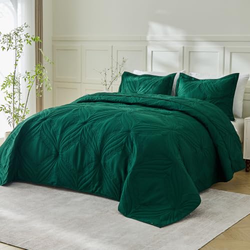 Image of Kingnex Oversized King Bedspreads 128x120 Ultrasonic Quilted Forest Green | Extra Wide Coverlet for Tall Split King Adjustable Bed or Cal King Size, 3 Piece Include 1 Quilt, 2 King Size Pillowcases