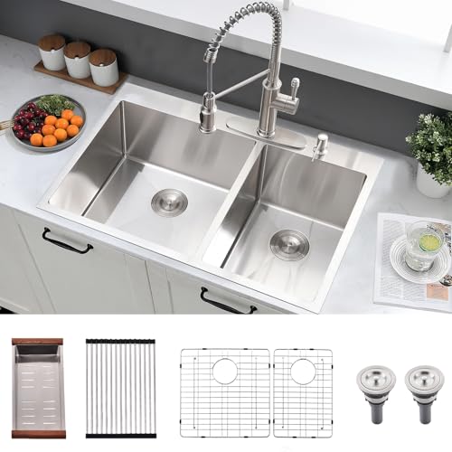 Évier de cuisine à double cuve de 83 cm idéal pour simplifier la vaisselle des grands repas