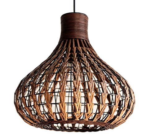 Lustre salon en fer forgé pour illuminer une chambre sombre