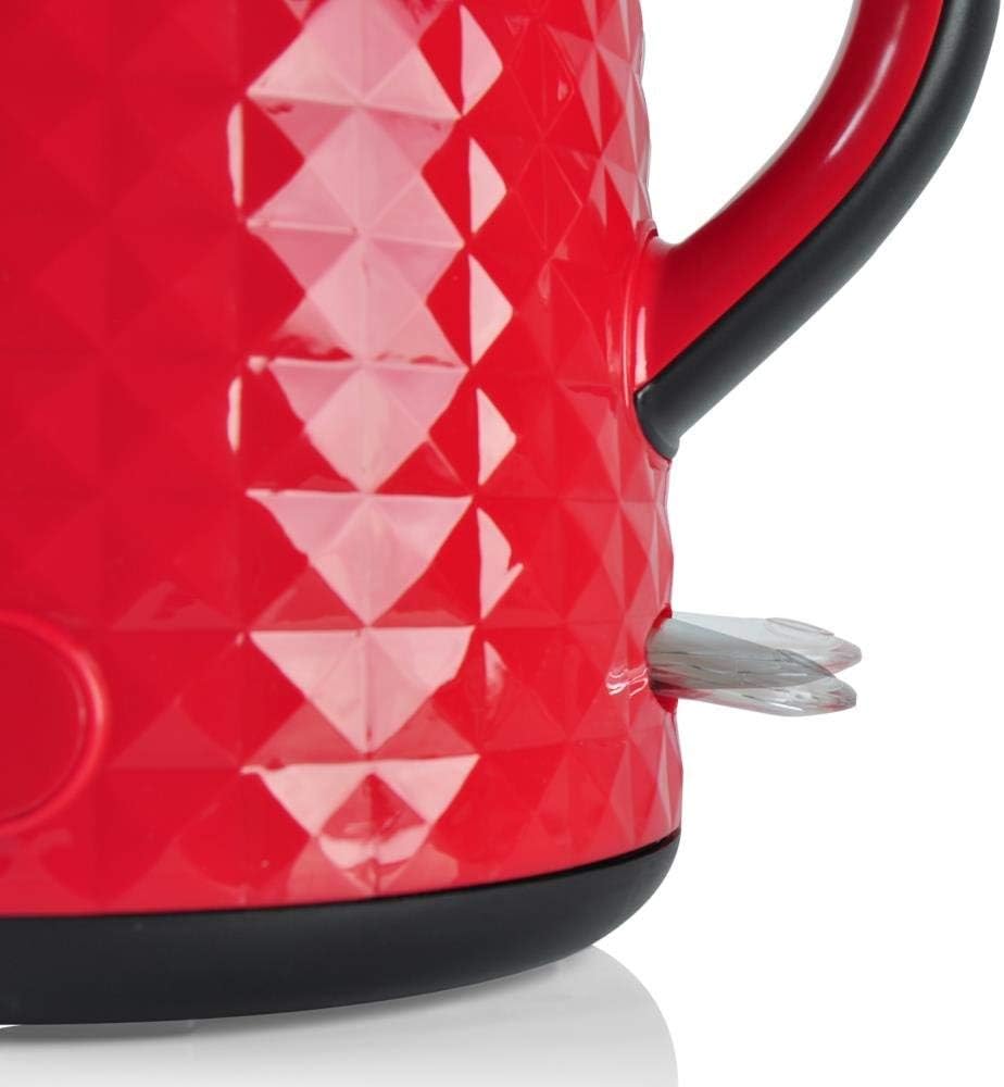 NutriChef 1.5 Liter Electric Water Kettle - Cordless Automatic Power Off Safety Feature Premium Brushed Stainless Steel For Coffee and Tea w/ Convenient Easy-Pour Safety Locking Spout PKWK10RD