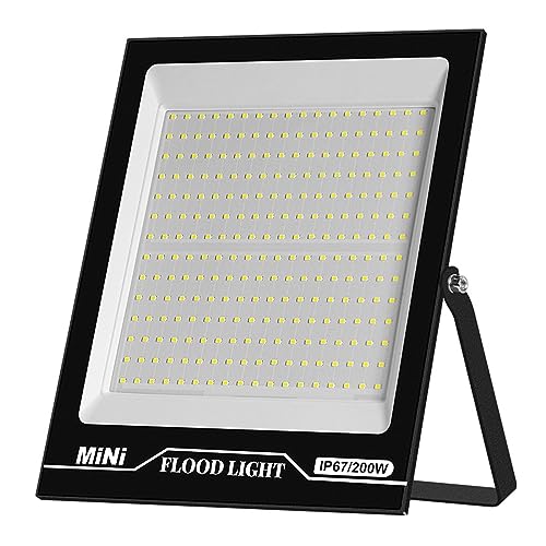 Réflecteur applique murale LED pour sécuriser un couloir extérieur sombre