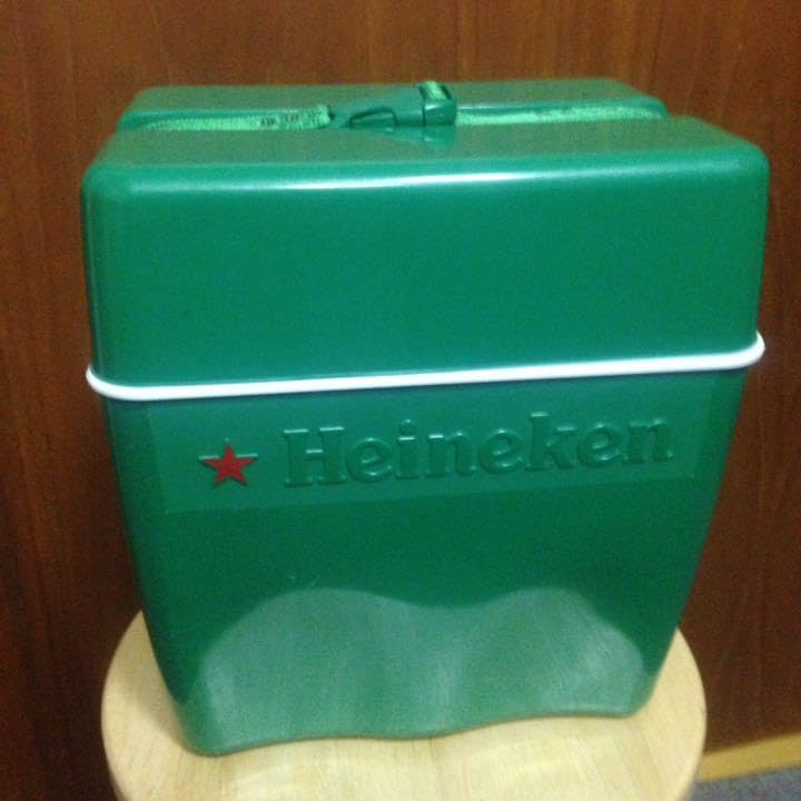 Amazon.co.jp: Heineken Cooler Box Vintage Case Liquor : Hobbies