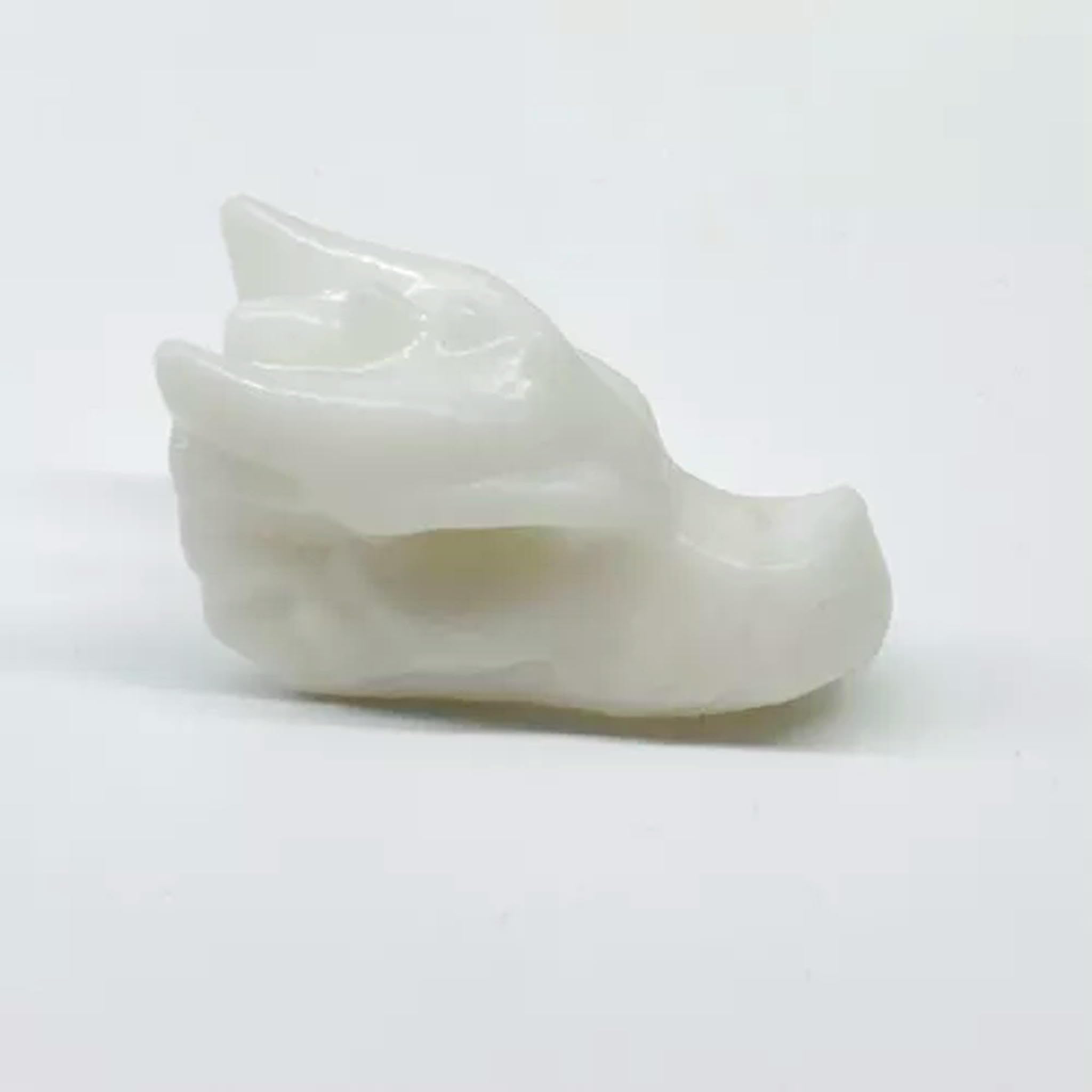Figura Decorativa de Calavera Tallada con Cabeza de dragón de Cristal de Cuarzo Natural de 1,5 Pulgadas, Piedra de Jade Blanco y Cuarzo.