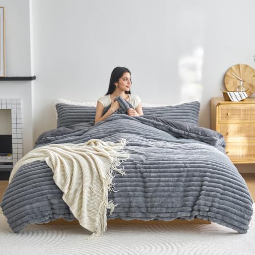 Image of Besfunny Dark Grey Plush Comforter Cover Full Size ,Fluffy Striped Bedding 2pcs Set(1 Fuzzy Duvet Cover + 1 Fur Pillow Cases ) Faux Fur Luxury Bed Set (Dark Grey, Twin)