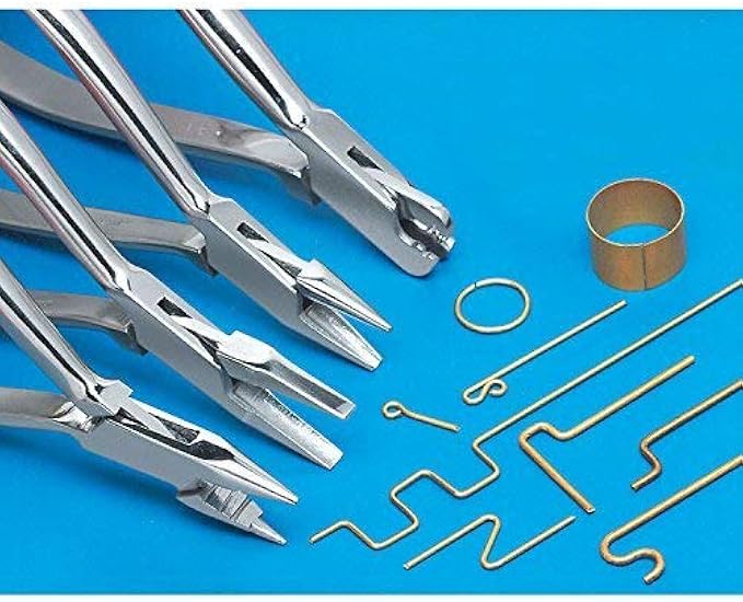 4-Piece Metal Forming Pliers Set to Create Angels, Curves, Rings, Rings and Other Shapes