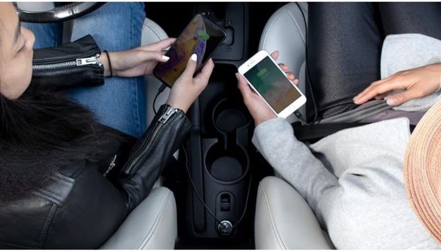 Miniatura 2 de Belkin Cargador de coche USB dual de 24 vatios - 2 puertos USB A de 12 W con cable USB-C para carga rápida Apple iPhone 14, 14 Pro, 14 Pro Max,