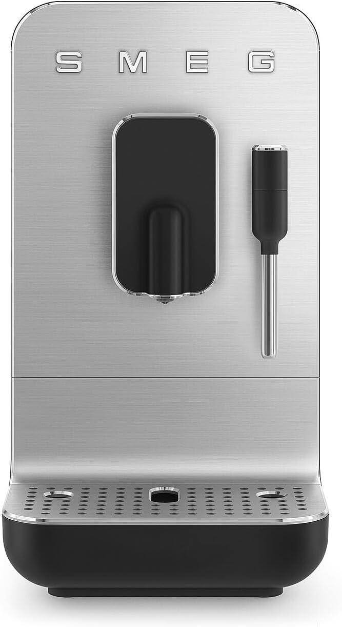 BCC02BLMEU Pressure Coffee Maker with a Power of 1350 W BCC02BLMEU-black matt, Plastic, Black