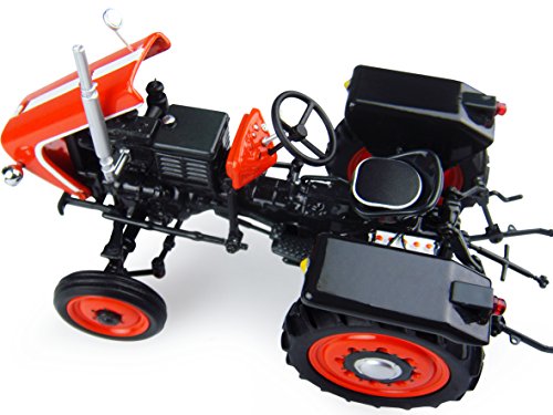 Universal Hobbies Kubota T15 - Escala 1:32 miniatura 3