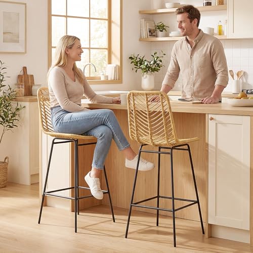 HOMCOM Rattan Bar Stools Set of 2, 26' Counter Height Barstools, Boho Kitchen Island Stools with...