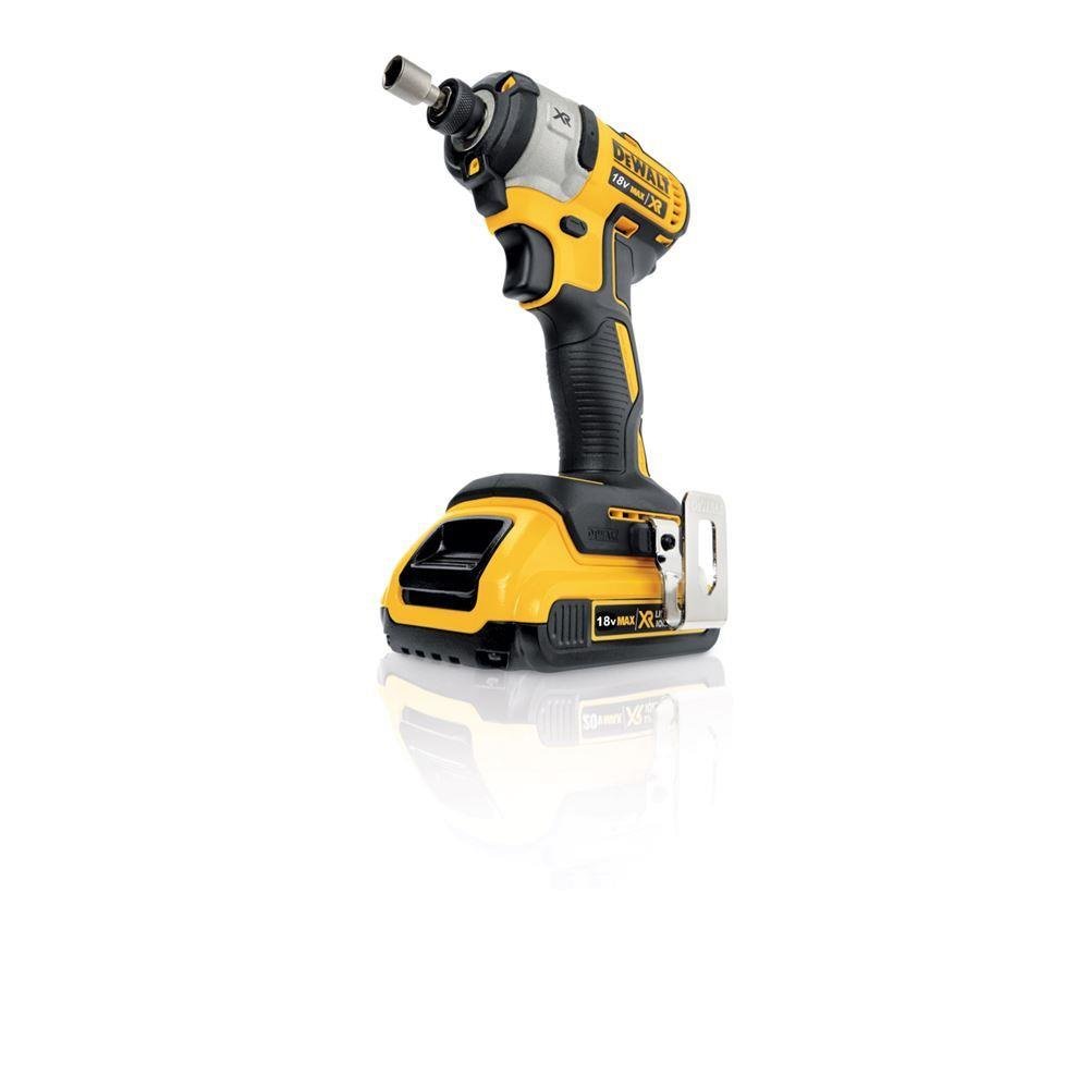 DEWALT Visseuse à chocs Brushless + 2 batteries 18V 2Ah Li-ion + coffret Tstak DCF887D2-QW. Noir/Jaune