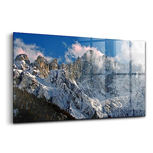Peinture sur verre paysage de montagne pour un salon lumineux et moderne
