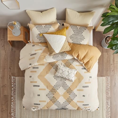 Image of INK+IVY Global Inspired Cotton Comforter Set with Yellow Finish II10-1112