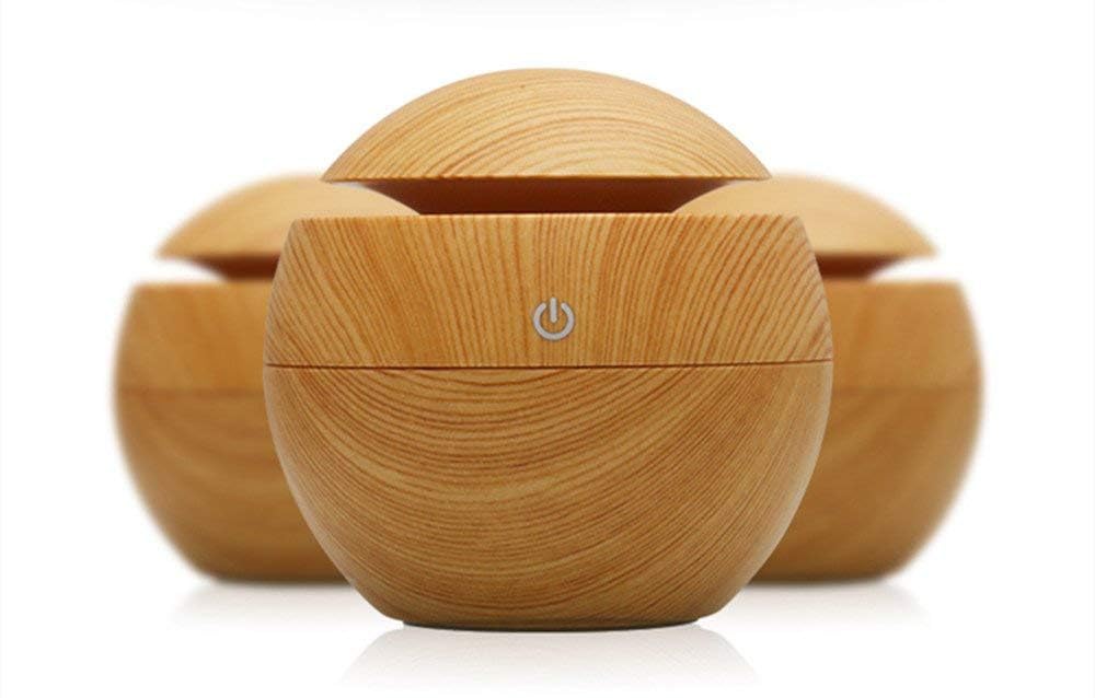 Light Wood USB Humidifier – Portable Ultrasonic Aroma Diffuser with LED Night Light & Efficient Air Moisturizer-image-47