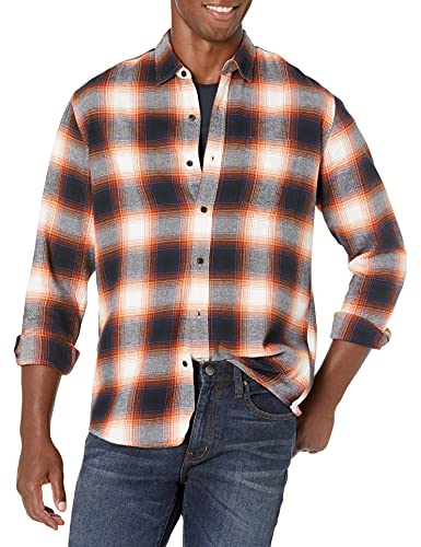 Image of Amazon Essentials Men's Regular Fit Long-Sleeve Flannel Shirt, Soft Brushed Cotton, Lightweight yet Warm