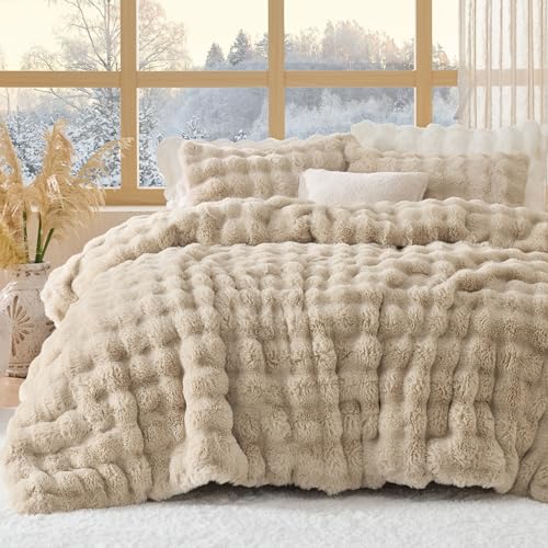 Image of Bedsure Fluffy Comforter Set King - Light Beige Faux Fur King Comforter Set, Soft Shaggy Plush Bubble Bedding Comforter Sets, Winter Warm Luxury Fuzzy Bed Set 3 Pieces, 1 Comforter and 2 Pillowcases