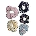 Produktbild Fenverk Samt Scrunchies Set Elastische Haargummis Velvet Bunte GummibäNder HaarbäNder Haar Bobbles FüR Damen Oder MäDchen Pferdeschwanz Haarband Mit Tasche Bunten(Mehrfarbig-02,5 Stück)
