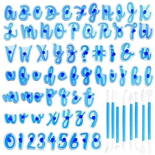 【Cottura creativa】Con gli stampi per fondente puoi facilmente progettare e realizzare i tuoi timbri per biscotti. Basta premere i numeri o le lettere sui biscotti. Gli stampi per fondente sono ideali per preparare biscotti, torte, dessert e impasti fatti a mano. Utilizzando diverse penne per incisione, puoi premere diverse texture e forme sulla superficie del fondente per creare una varietà di effetti decorativi per torte.